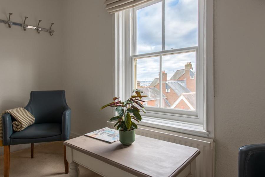 Bosuns Chair Lymington Kültér fotó